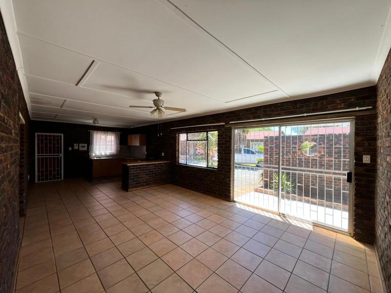 To Let 2 Bedroom Property for Rent in Kuruman Northern Cape